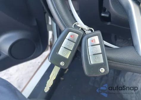 2017 Nissan Rogue S из США, поврежденный, VIN KNMAT2MV4HP614646